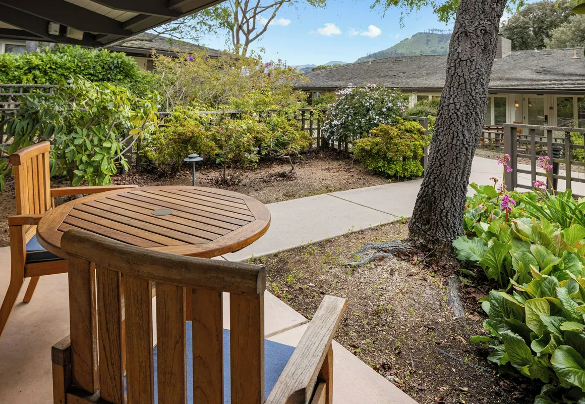 The Quail hotel hero