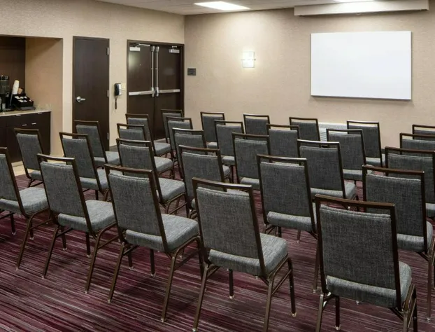 Courtyard by Marriott Nashville Airport hotel detail image 3