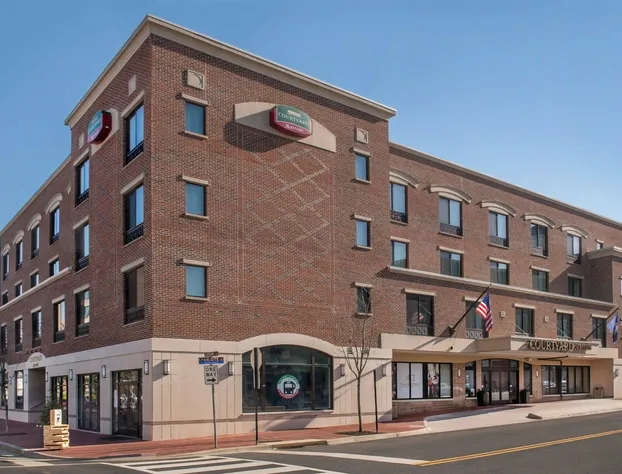Courtyard by Marriott Fredericksburg Historic District hotel detail image 1