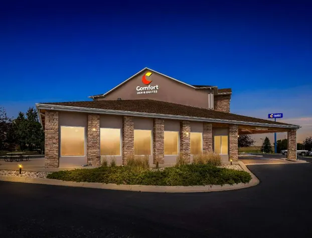 Comfort Inn & Suites Near University of Wyoming hotel detail image 1