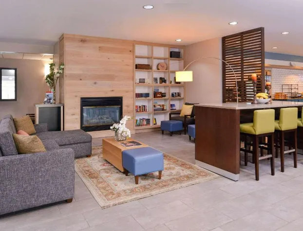 Country Inn & Suites by Radisson, Omaha Airport, IA hotel detail image 1