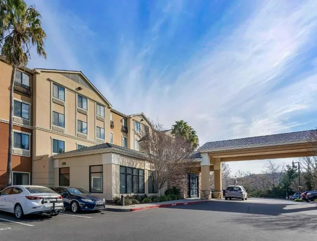 Extended Stay America Suites San Rafael Francisco Blvd East hotel detail image 1