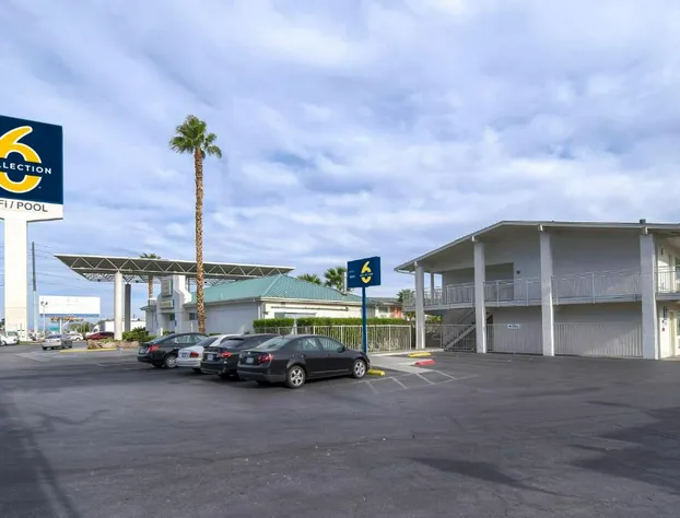 Studio 6 Suites Las Vegas, NV – Tropicana hotel detail image 1