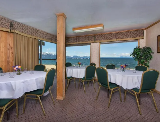 Tahoe Lakeshore Lodge & Spa hotel detail image 2