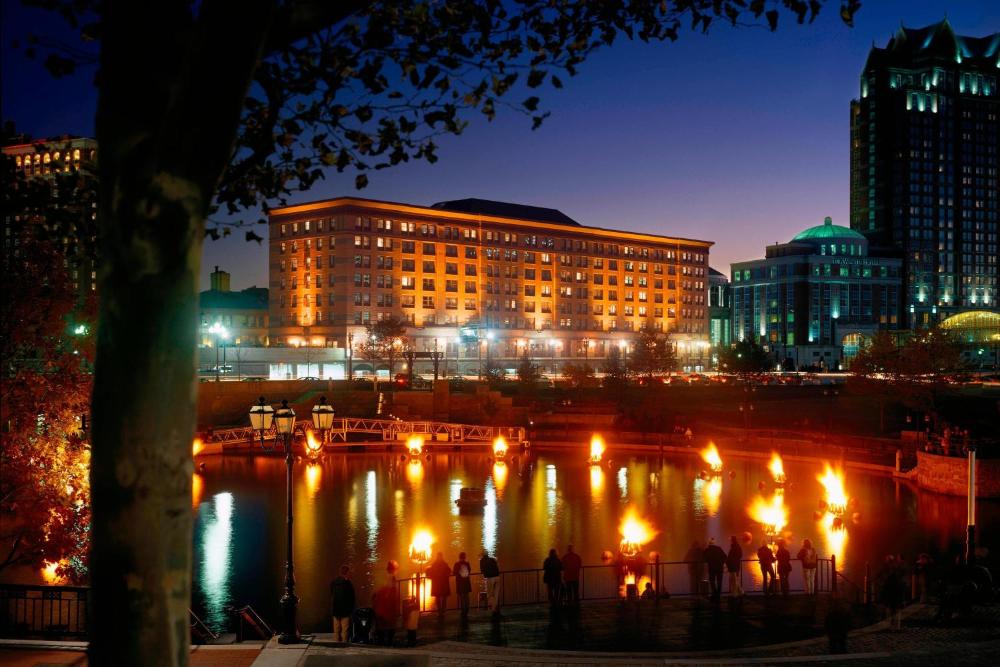 Courtyard by Marriott Providence Downtown hotel hero