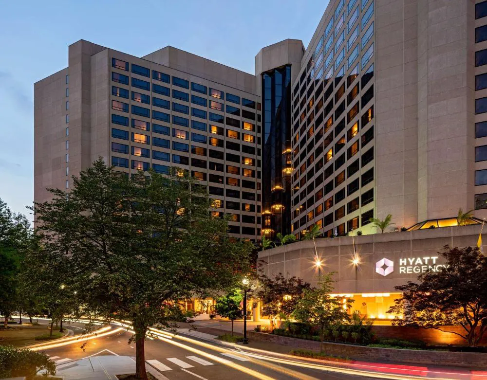 Hyatt Regency Crystal City hotel hero