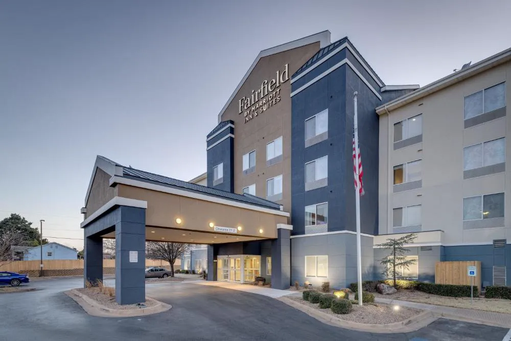 Fairfield Inn and Suites by Marriott Lawton hotel hero