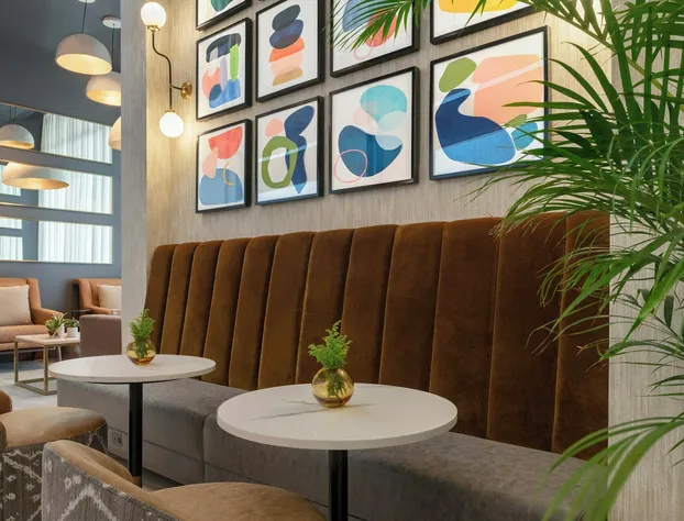 Madison Marriott South hotel detail image 2