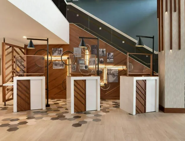 Madison Marriott South hotel detail image 1