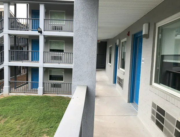 Red Lion Inn & Suites Nashville Airport hotel detail image 1