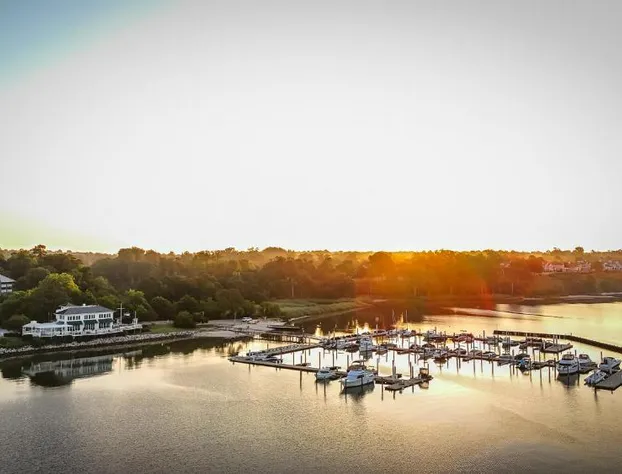 Kingsmill Resort hotel detail image 4