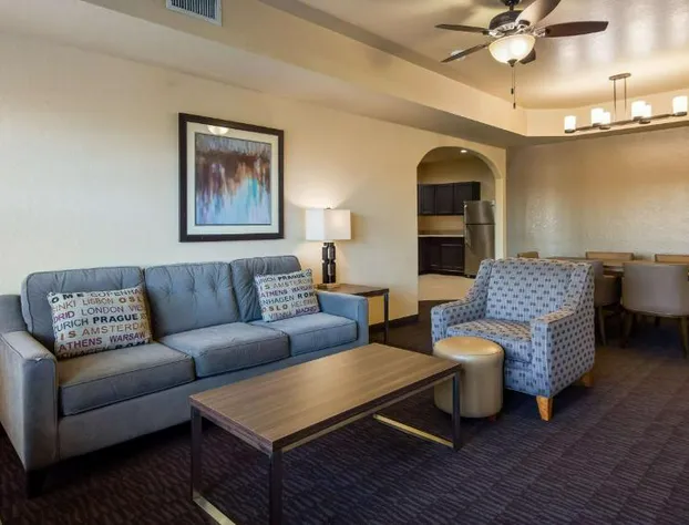 Best Western Plus Hill Country Suites hotel detail image 4