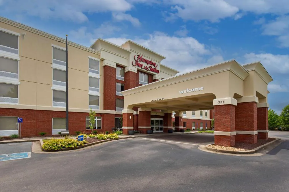 Hampton Inn & Suites Murfreesboro hotel hero