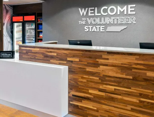 Hampton Inn & Suites Murfreesboro hotel detail image 2