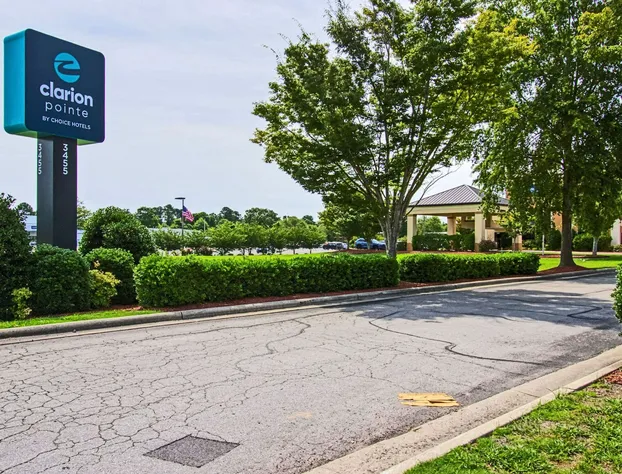 Clarion Pointe New Bern hotel detail image 2