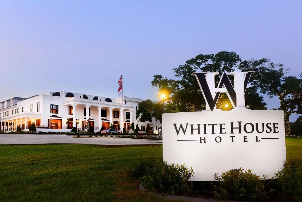 White House Hotel hotel hero