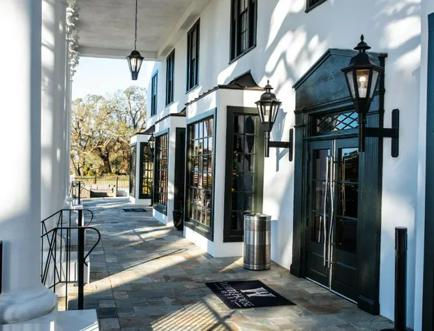 White House Hotel hotel detail image 4