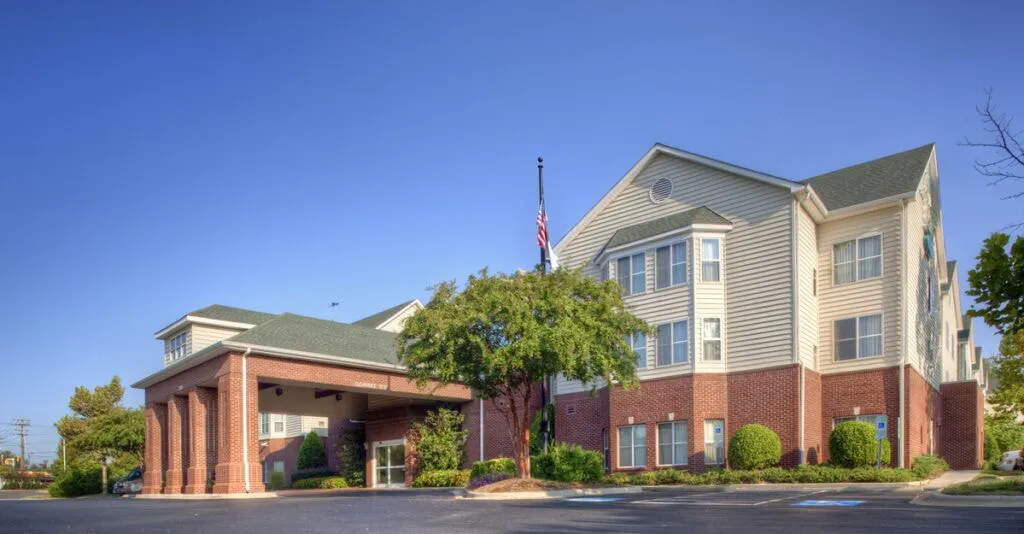 Homewood Suites by Hilton Charlotte Airport hotel hero