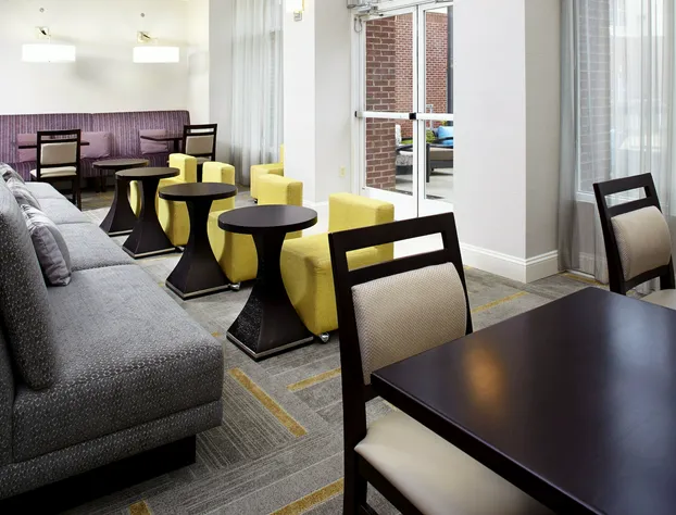 Homewood Suites by Hilton Charlotte Airport hotel detail image 3