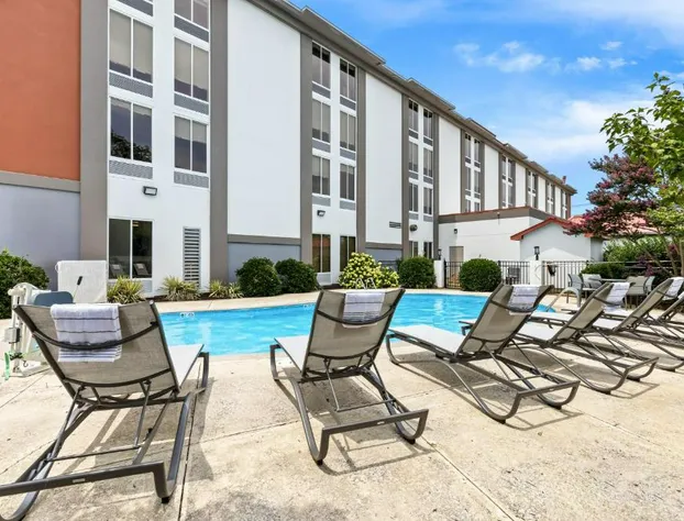 Holiday Inn Express Nashville-Hendersonville by IHG hotel detail image 3