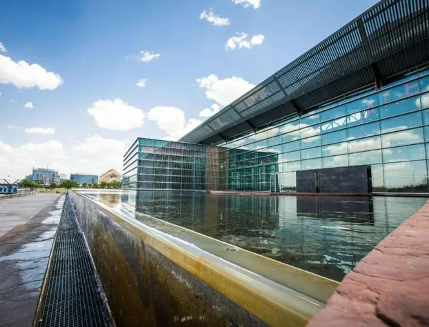 Sleep Inn Phoenix Sky Harbor Airport hotel detail image 2