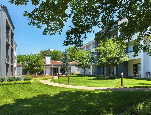 Courtyard by Marriott Dulles Airport Herndon/Reston hotel detail image 1
