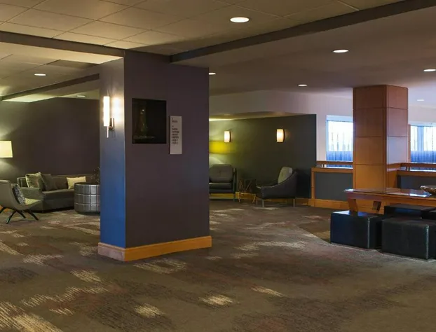 Renaissance Chicago O'Hare Suites Hotel hotel detail image 4