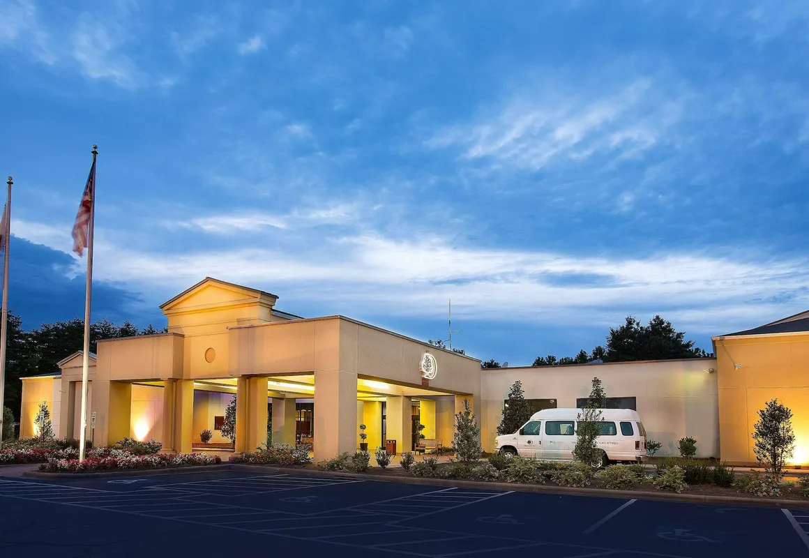 DoubleTree by Hilton Charlotte Airport hotel hero