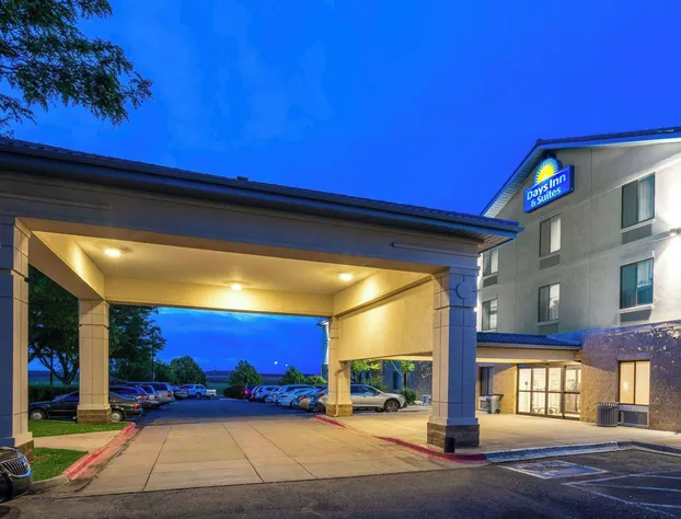 Days Inn & Suites by Wyndham Denver International Airport hotel detail image 3