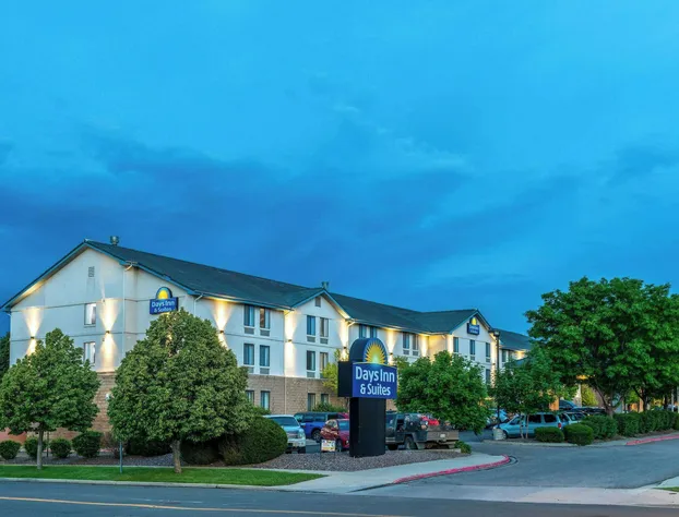 Days Inn & Suites by Wyndham Denver International Airport hotel detail image 1