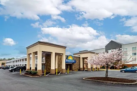 Days Inn by Wyndham Charlottesville/University Area hotel detail image 4