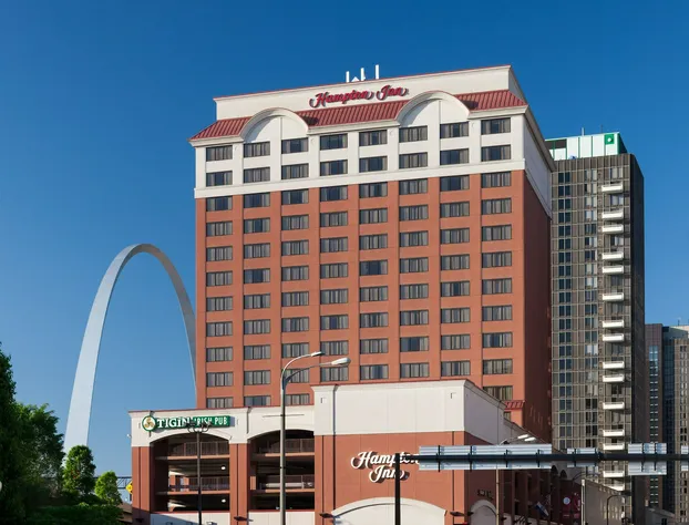 Hampton Inn St. Louis-Downtown (At the Gateway Arch) hotel detail image 3