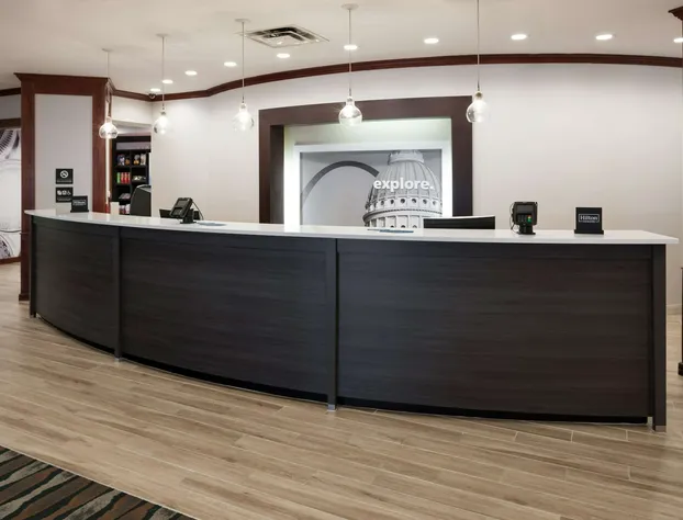 Hampton Inn St. Louis-Downtown (At the Gateway Arch) hotel detail image 4