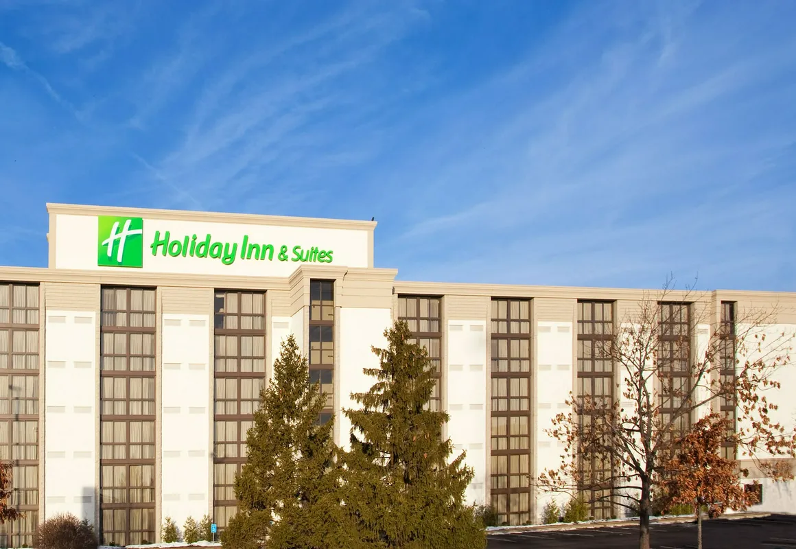 Holiday Inn Hotel & Suites Cincinnati - Eastgate by IHG hotel hero