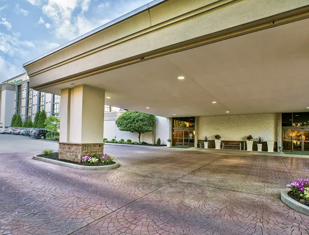 Holiday Inn Hotel & Suites Cincinnati - Eastgate by IHG hotel detail image 2