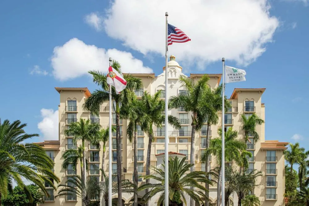 Embassy Suites by Hilton Miami International Airport hotel hero