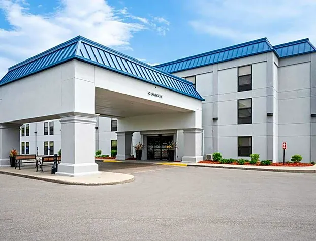 Hampton Inn Grand Rapids-North hotel detail image 3