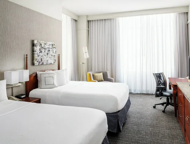 Courtyard by Marriott Houston Downtown/Convention Center hotel detail image 3