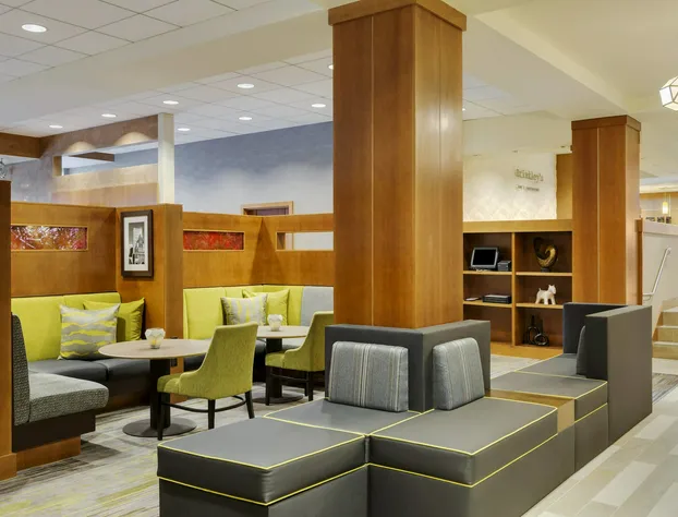 Courtyard by Marriott Boston Logan Airport hotel detail image 3