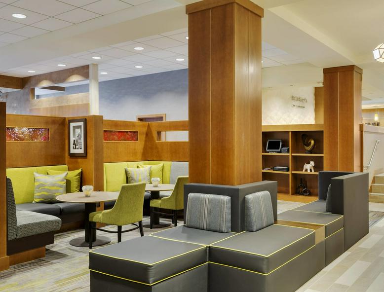 Courtyard by Marriott Boston Logan Airport hotel detail image 3