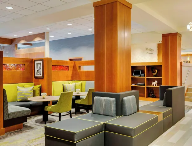 Courtyard by Marriott Boston Logan Airport hotel detail image 1