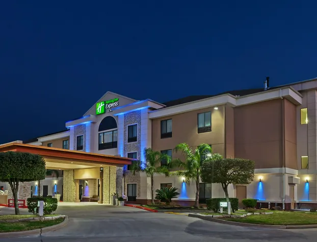Holiday Inn Express & Suites Houston East, by IHG hotel detail image 1