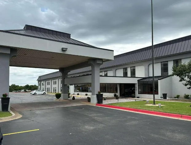 Quality Inn - Norman near University hotel detail image 1