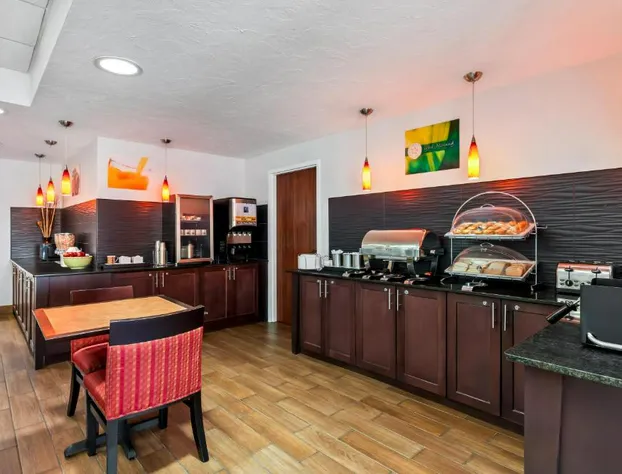 Quality Inn - Norman near University hotel detail image 4