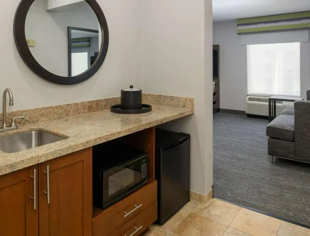 Hampton Inn & Suites Seattle-Airport/28th Ave hotel detail image 4