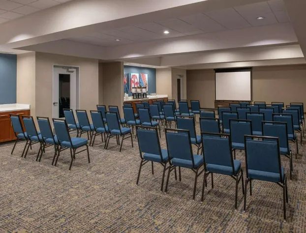 Hampton Inn & Suites Seattle-Airport/28th Ave hotel detail image 3