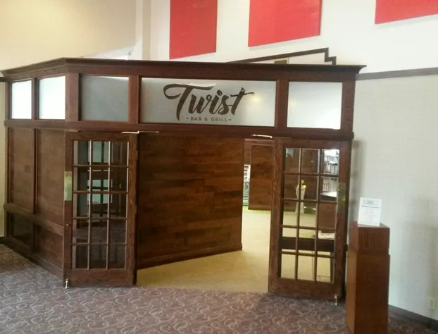 Radisson Hotel Madison hotel detail image 4