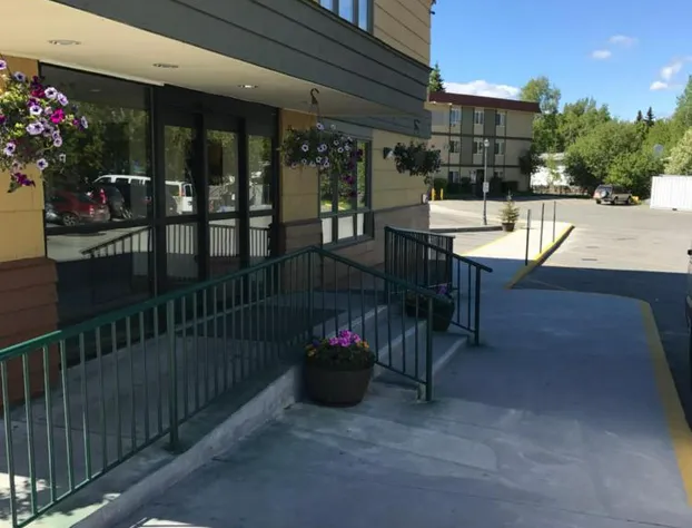 Americas Best Value Inn & Suites Anchorage Airport hotel detail image 1