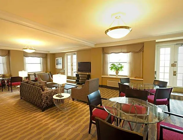 Hilton Cincinnati Netherland Plaza hotel detail image 1