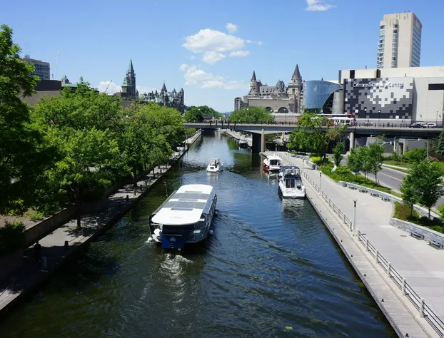 Comfort Inn Ottawa East hotel detail image 1